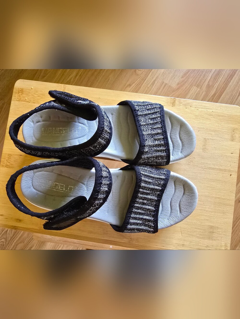 L'INTERVALLE Black and Gray Knit Strap Sandals